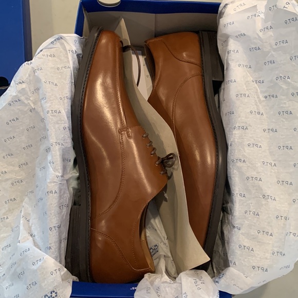 Apt. 9 Kirk lace up Oxford shoes size 12 wide. - Picture 10 of 12